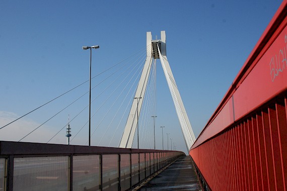 Brücke in Ludwigshafen, private Aufnahme